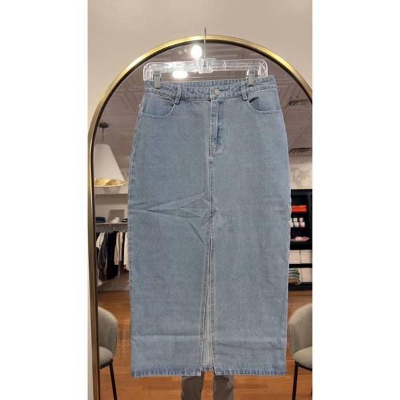 NEW GILLI lola skirt in denim - Picture 6 of 6